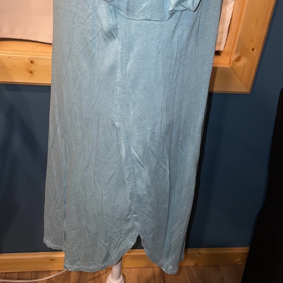 Old Navy Top - Picture 3 of 7